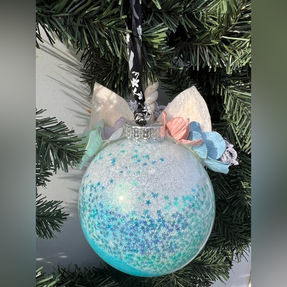 🦄 Unicorn Ornament - Picture 5 of 5